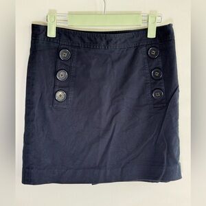 Banana Republic skirt • Women’s size 2